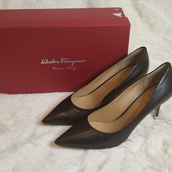 Salvatore Ferragamo Susi Leather Heels Size 10.5 - Picture 2 of 8